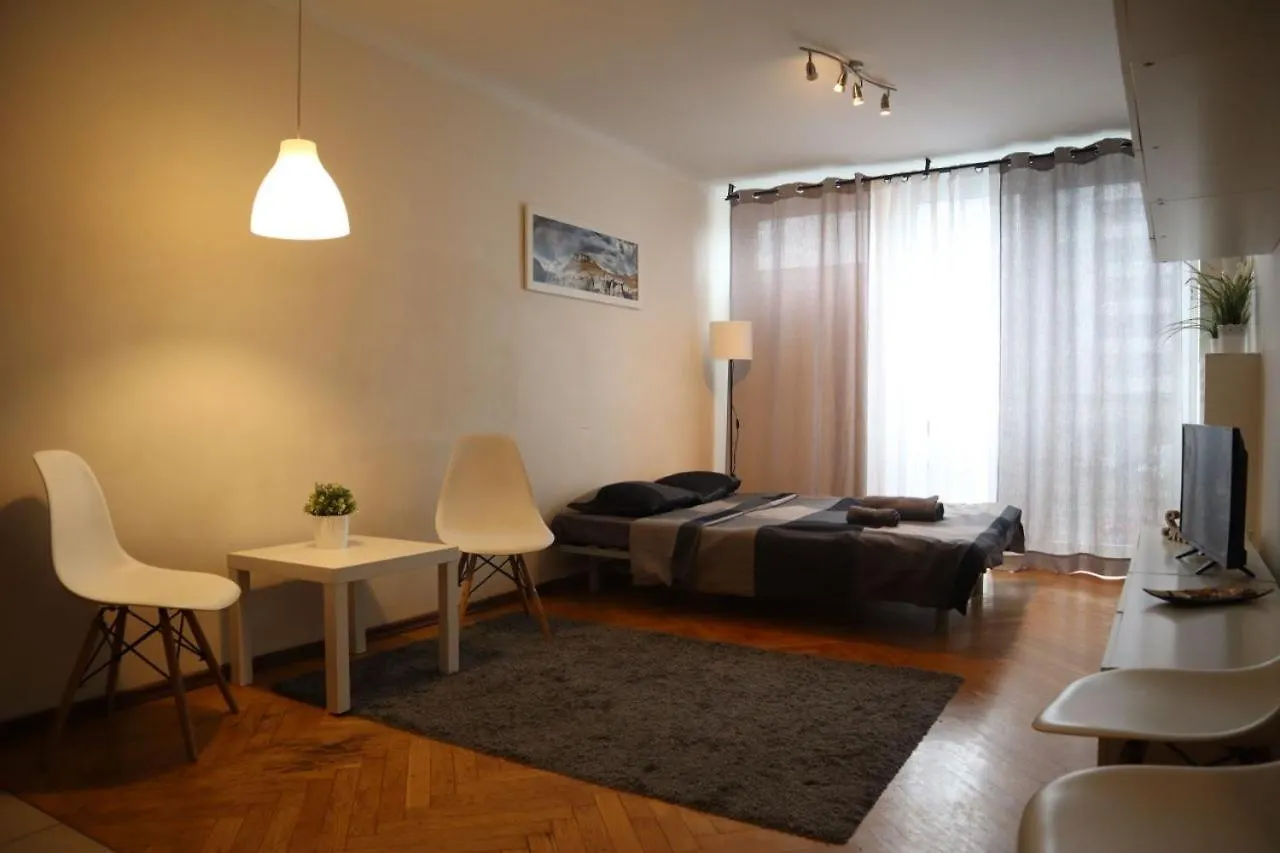Apartament Samand Warszawa Polska